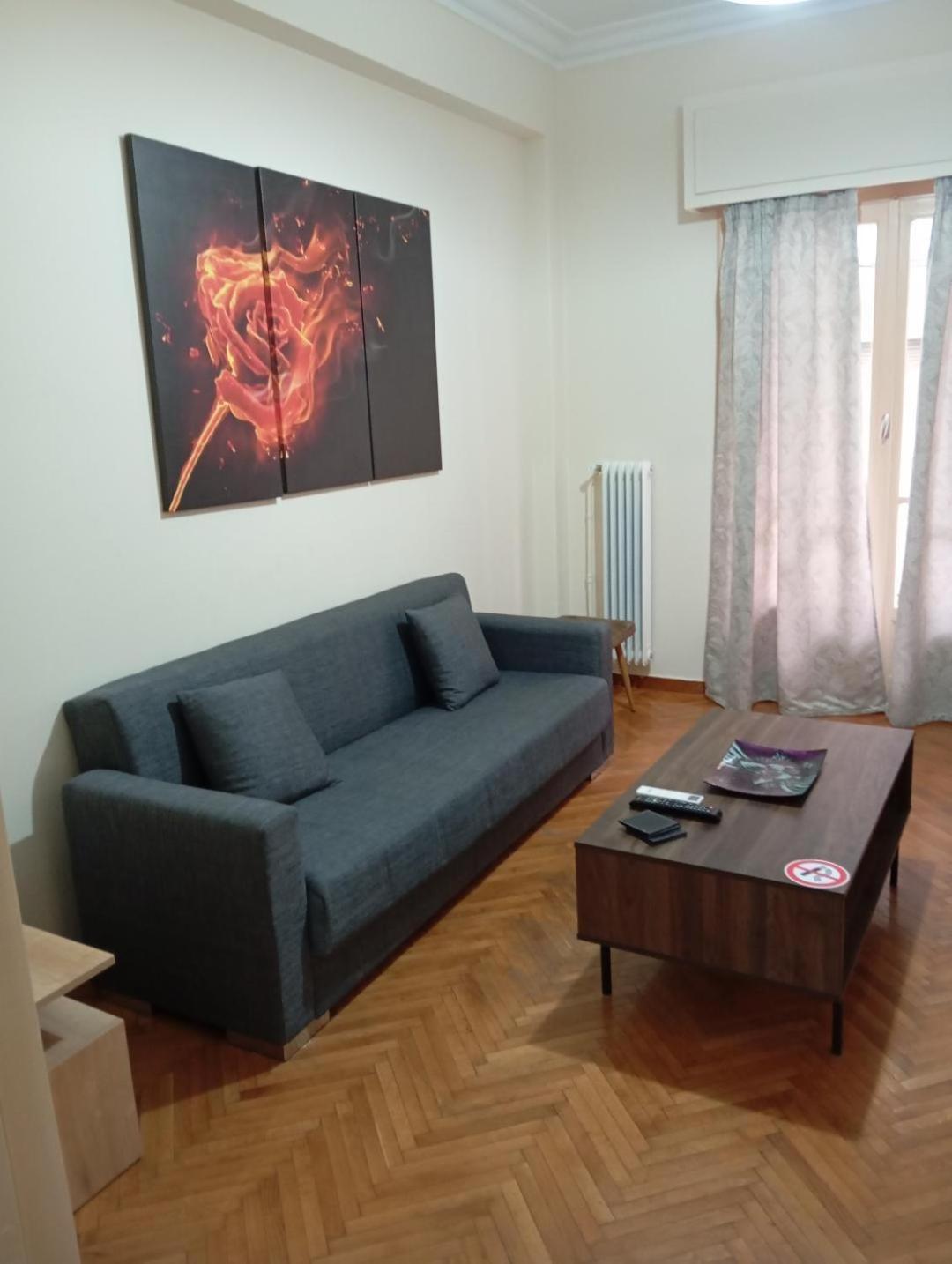 Filoxenia.Kom Athènes Extérieur photo